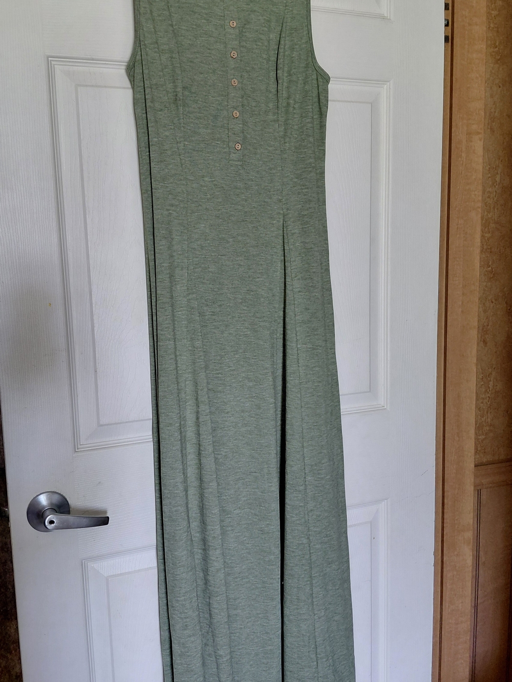 HALARA Sleeveless Button-Front Maxi Dress in Sage